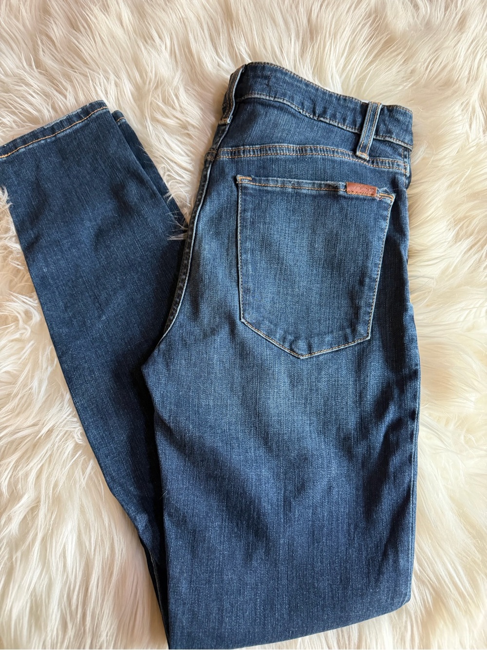 Joes Jeans “The Charlie” women’s skinny jeans